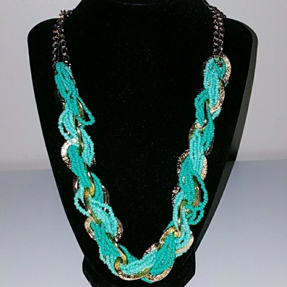 Aqua Set of Necklace & Earings